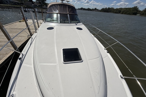 Lucy 36ft Sea Ray Yacht For Sale
