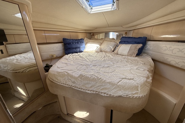 Lucy 36ft Sea Ray Yacht For Sale