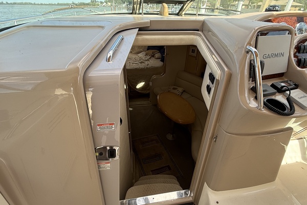 Lucy 36ft Sea Ray Yacht For Sale