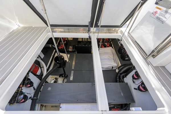Formula 400 SSC Yacht For Sale