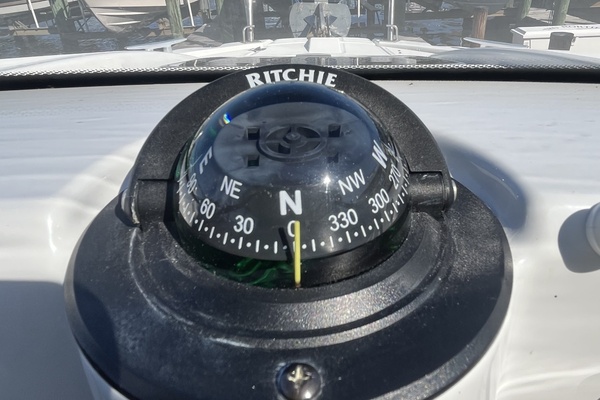 25ft Jeanneau Yacht For Sale