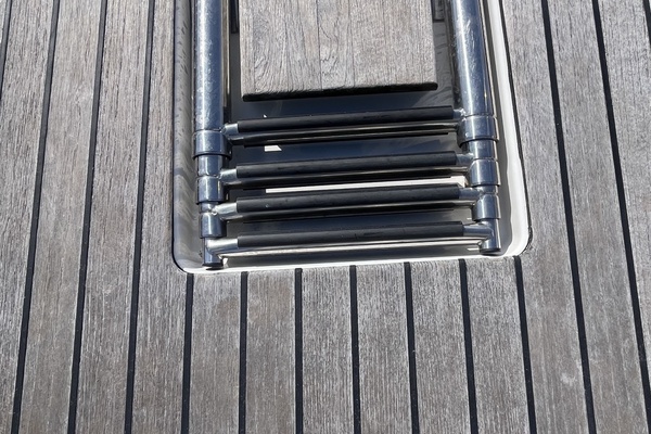 25ft Jeanneau Yacht For Sale
