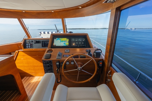 SUMMIT 54 54ft Summit Yacht For Sale
