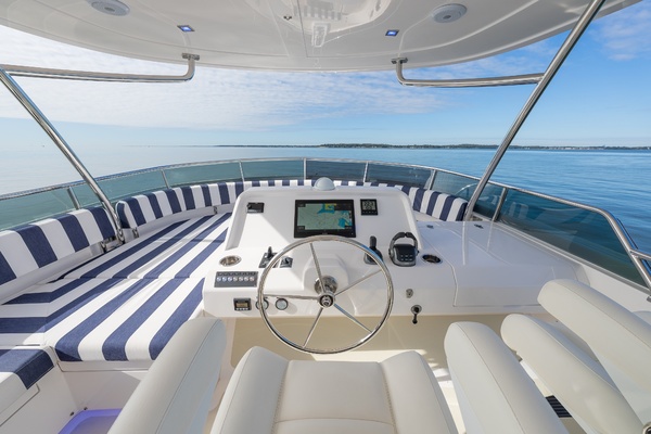 SUMMIT 54 54ft Summit Yacht For Sale