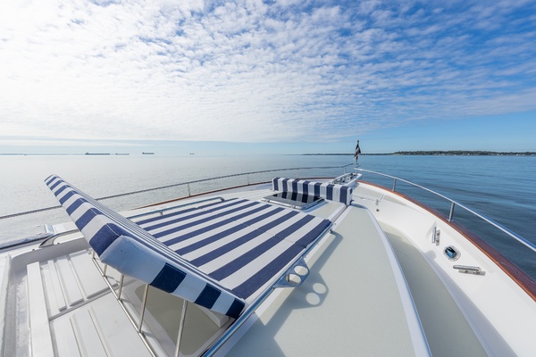 SUMMIT 54 54ft Summit Yacht For Sale