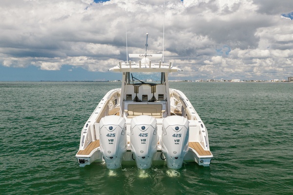 37ft Pursuit Yacht For Sale