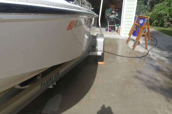 18ft Edgewater Yacht For Sale