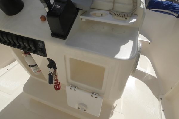 18ft Edgewater Yacht For Sale