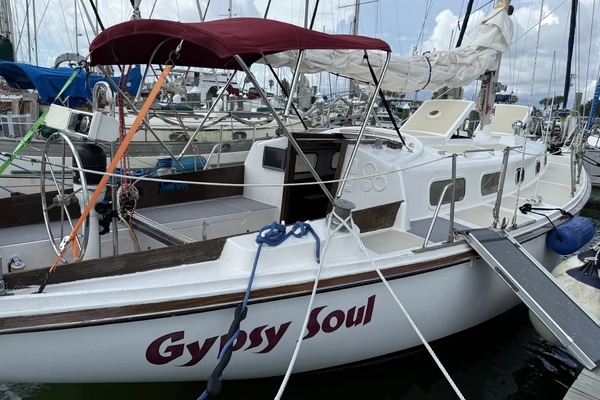 40-ft-Bristol-1974-40-Gypsy Soul Rockport Texas United States  yacht for sale