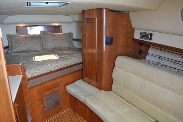 30ft Rampage Yacht For Sale