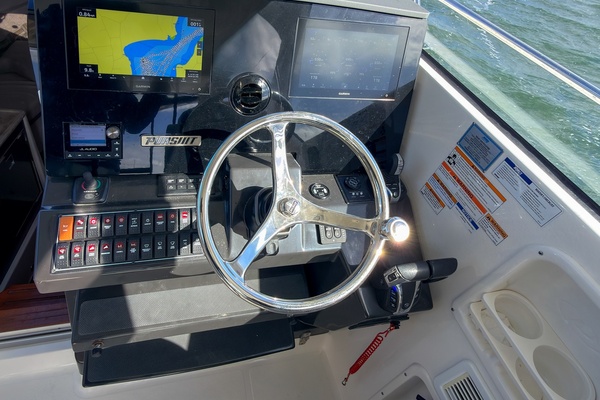 Bluebird Skies 34ft Pursuit Yacht For Sale