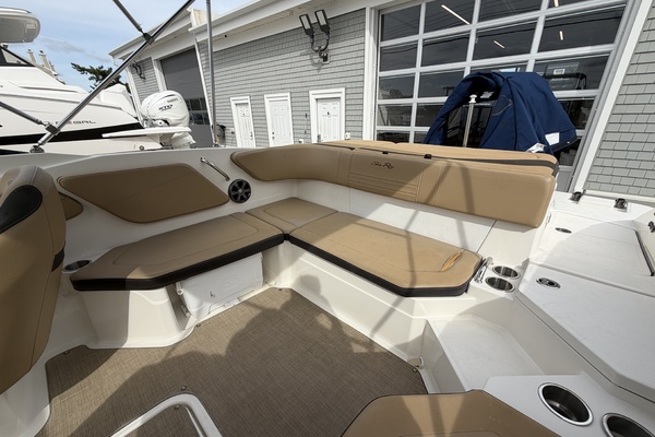 21ft Sea Ray Yacht For Sale