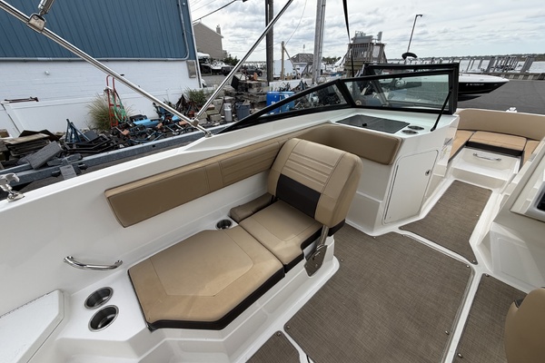 21ft Sea Ray Yacht For Sale