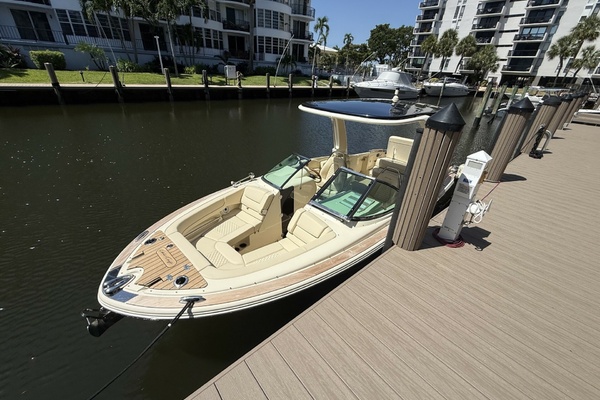 25ft Chris Craft Yacht For Sale