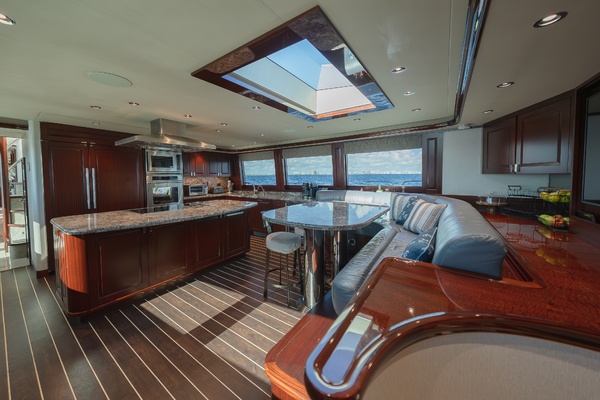 DETERMINATION 112ft Westport Yacht For Sale