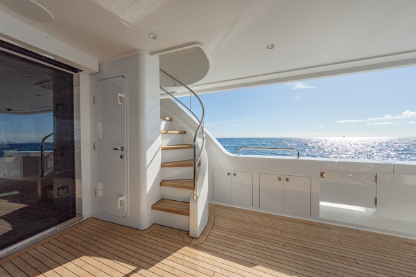DETERMINATION 112ft Westport Yacht For Sale