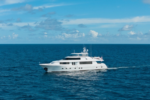 DETERMINATION 112ft Westport Yacht For Sale