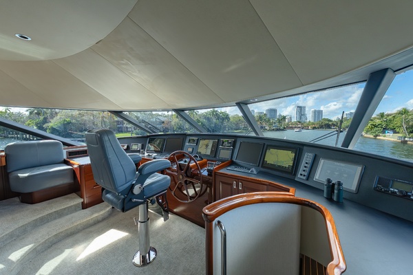 DETERMINATION 112ft Westport Yacht For Sale