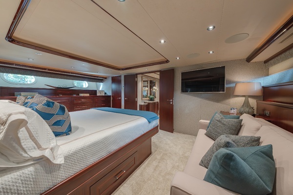 DETERMINATION 112ft Westport Yacht For Sale
