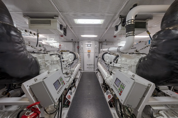 DETERMINATION 112ft Westport Yacht For Sale