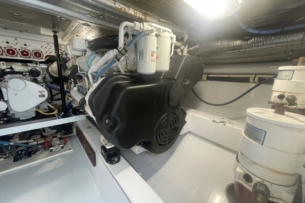 THE OFFICE 33ft L amp H Yacht For Sale