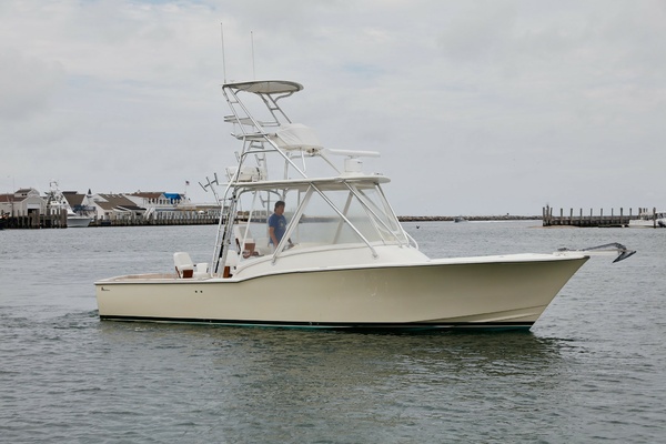 THE OFFICE 33ft L amp H Yacht For Sale