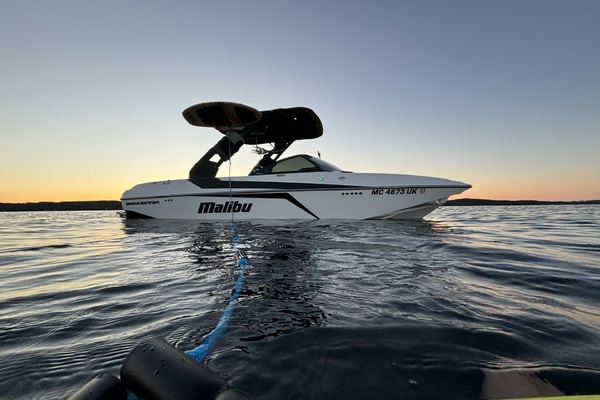 21ft Malibu Yacht For Sale