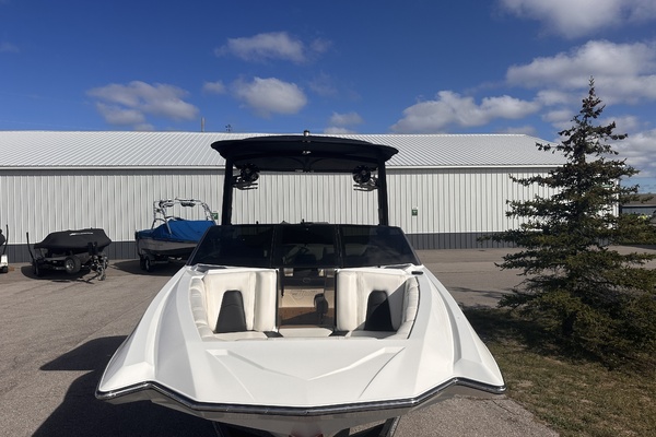 21ft Malibu Yacht For Sale