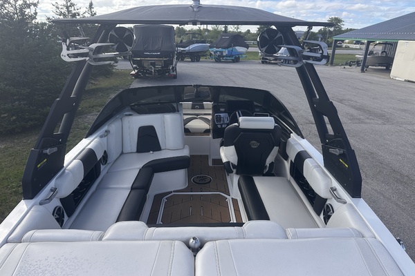 21ft Malibu Yacht For Sale