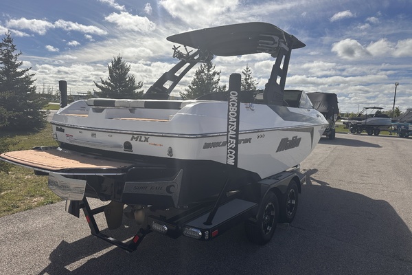 21ft Malibu Yacht For Sale