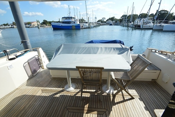 Greenline 48 Fly Hybrid Yacht For Sale