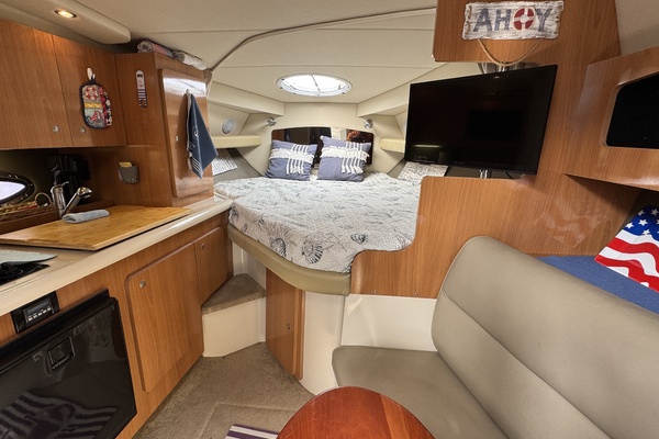 30ft Cruisers Yachts Yacht For Sale