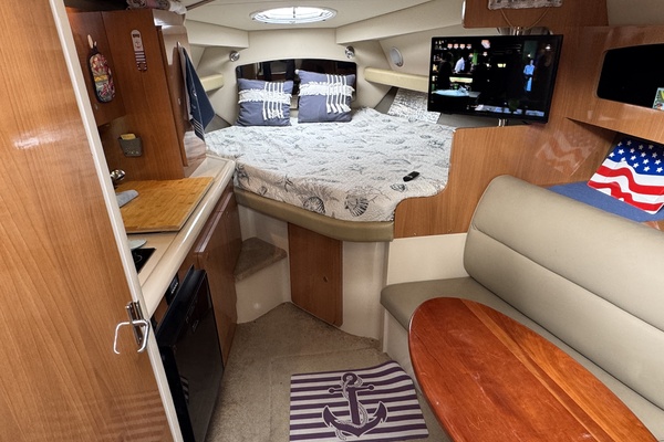 30ft Cruisers Yachts Yacht For Sale