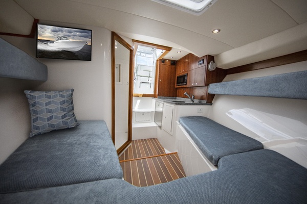 30ft Ablemarle Yacht For Sale