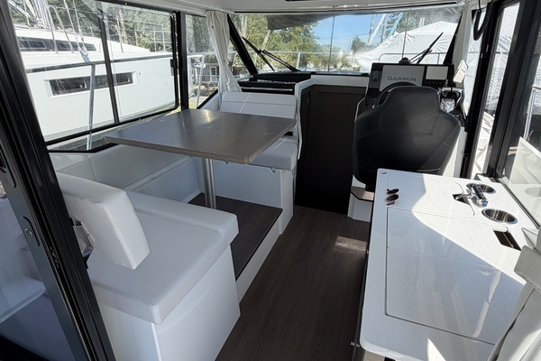 Beowulf 30ft Jeanneau Yacht For Sale