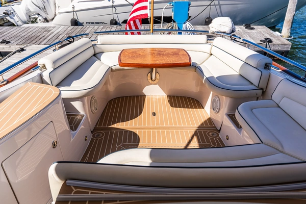 Zeelander  Yacht For Sale