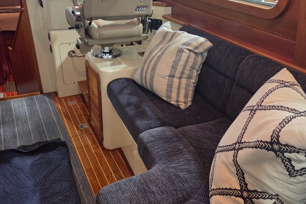 Ruckus 44ft Hinckley Yacht For Sale