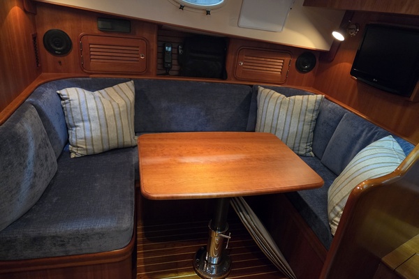 Ruckus 44ft Hinckley Yacht For Sale