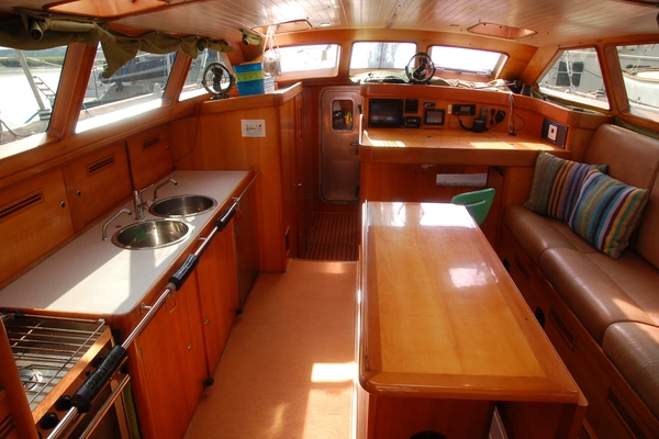 Garcia Passoa 48 Raised Salon Yacht For Sale