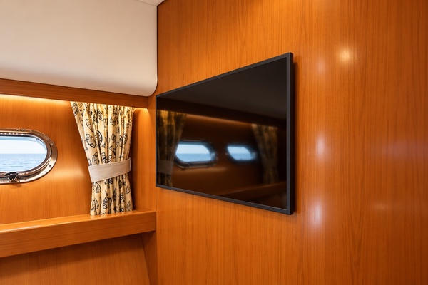 62ft Horizon Yacht For Sale