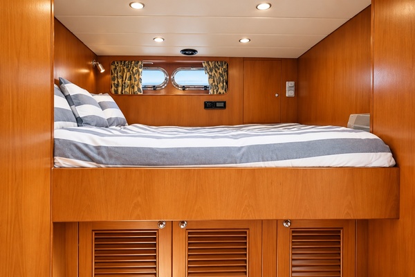 62ft Horizon Yacht For Sale