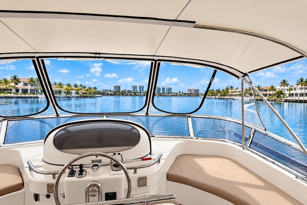 62ft Horizon Yacht For Sale