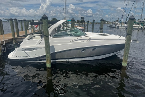 Shannonigans 33ft Rinker Yacht For Sale