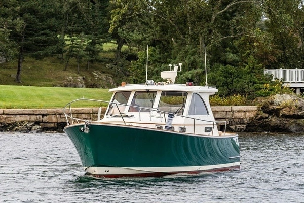 Legacy Yachts 32 Yacht For Sale