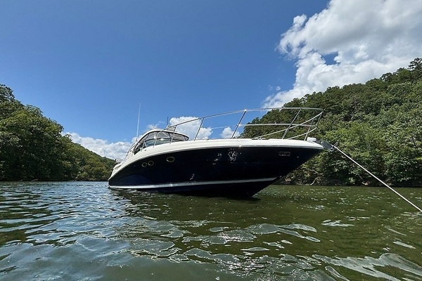 Disconnected 41ft Sea Ray Yacht For Sale