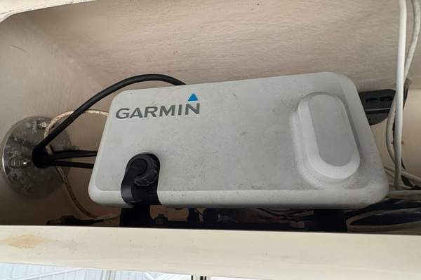 30ft Grady White Yacht For Sale