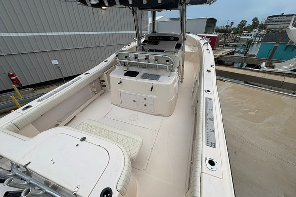 30ft Grady White Yacht For Sale