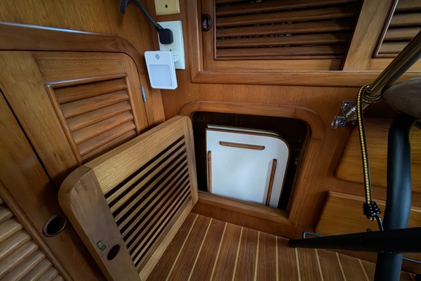 Ark Angel 36ft Heritage East Yacht For Sale