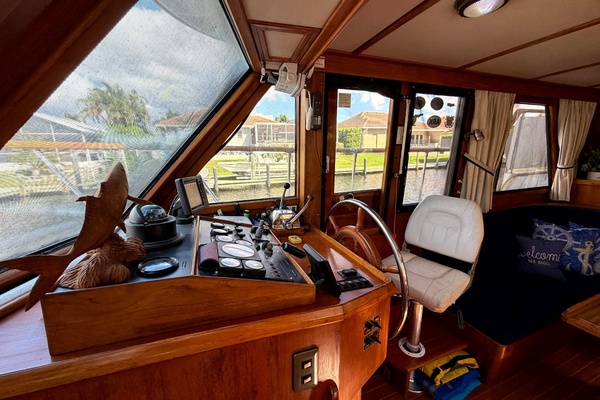 Ark Angel 36ft Heritage East Yacht For Sale
