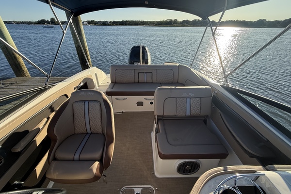 24ft Sea Ray Yacht For Sale